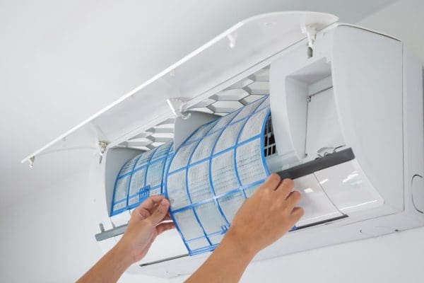 how-to-clean-air-con-filters-r1ekf3rpmwq35ooc18s4rxsa0855tt0oen70muudgg